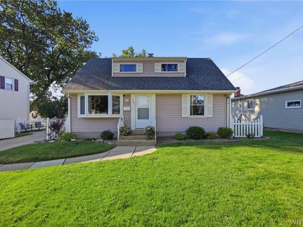 3385 Dickens Road , Buffalo, NY 14219