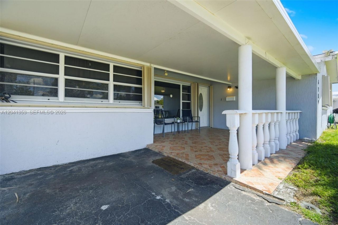6789 SW 27th Ct , Miramar, FL 33023 Photo