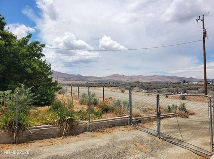 5260 Pioneer Drive, Winnemucca, NV 89445 Photo
