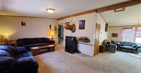 5260 Pioneer Drive, Winnemucca, NV 89445 Photo