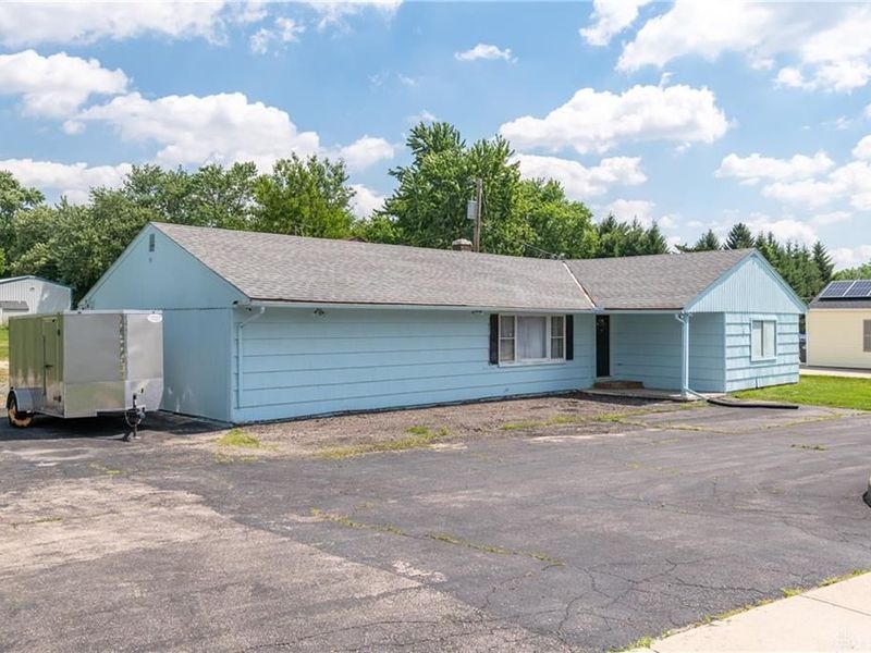 4178 Dayton Xenia Road, Beavercreek, OH 45432 Photo 3