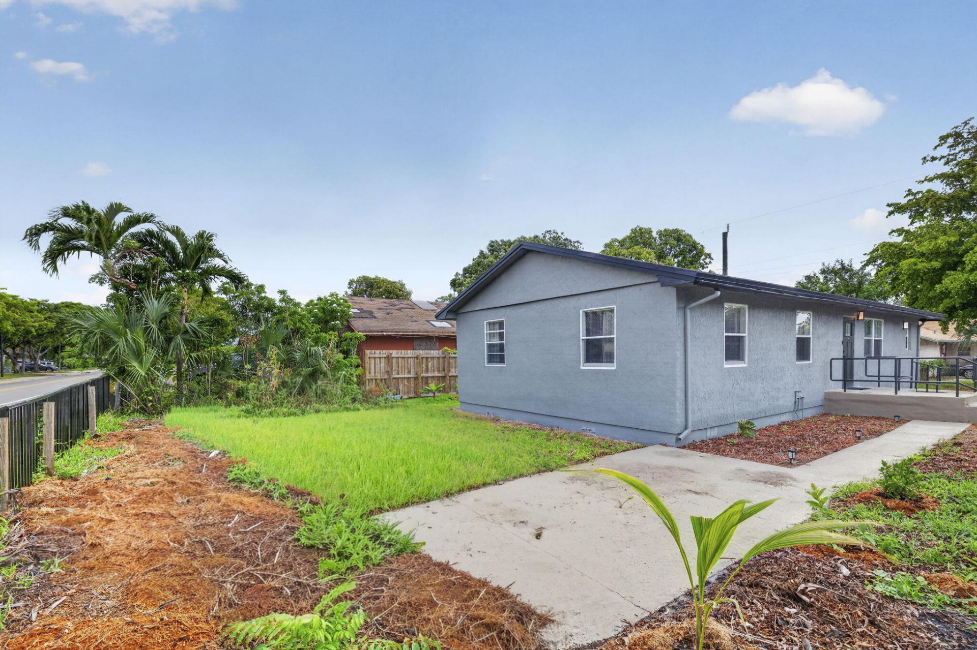 800 NW 6th Avenue, Pompano Beach, FL 33060 Photo