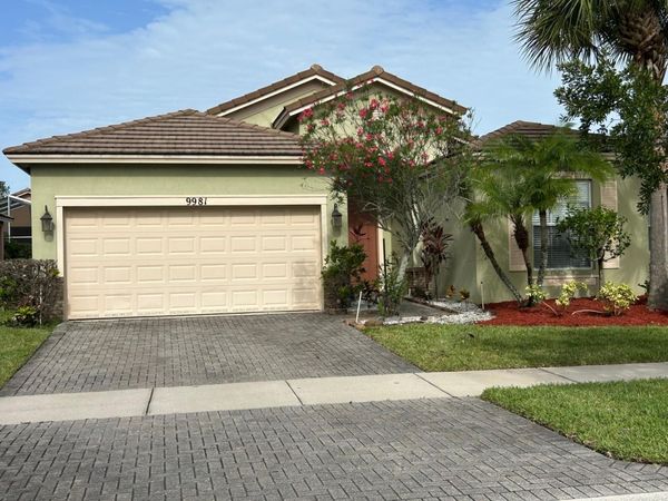 9981 SW Glenbrook Drive, Port St. Lucie, FL 34987