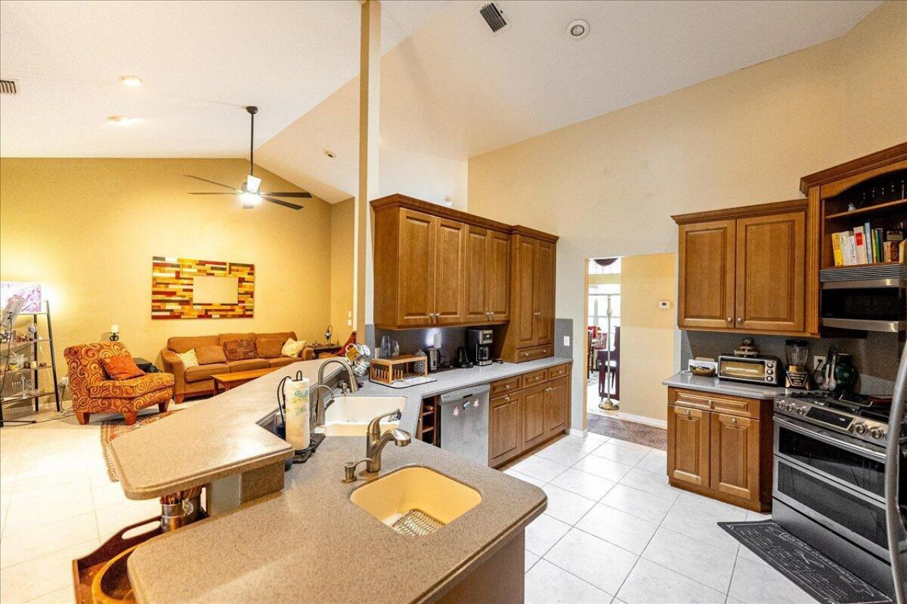 109 39th Drive, Vero Beach, FL 32968 Photo