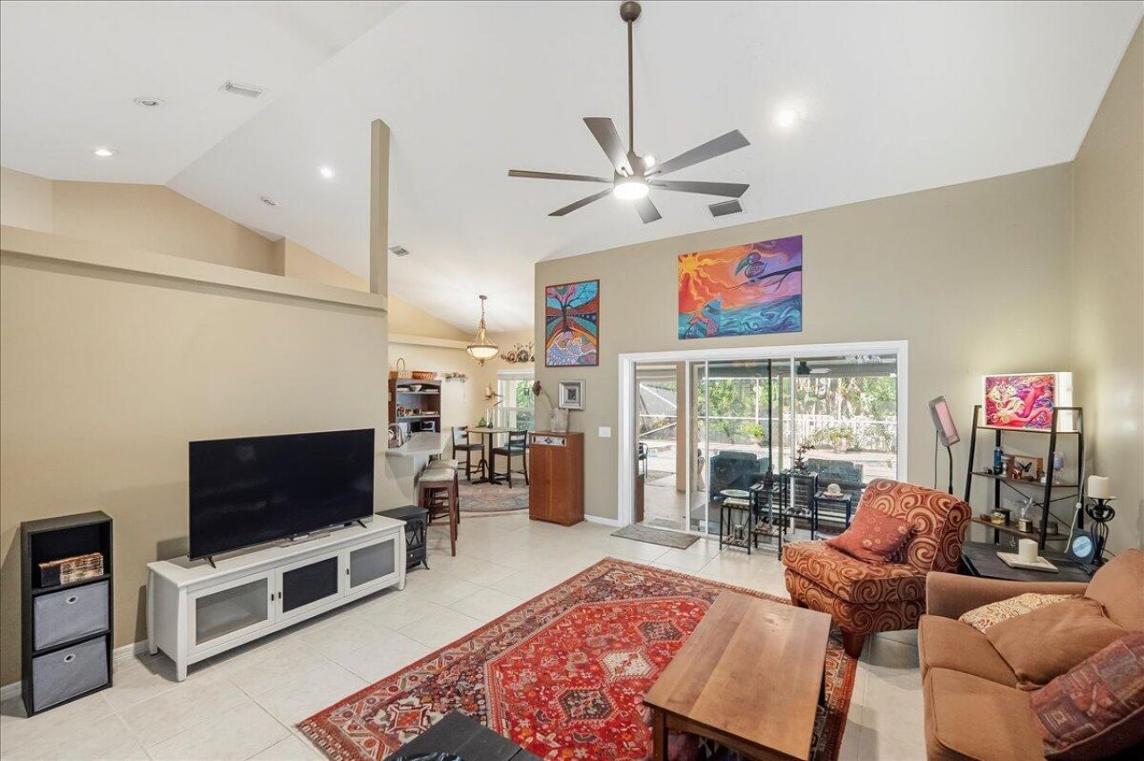 109 39th Drive, Vero Beach, FL 32968 Photo