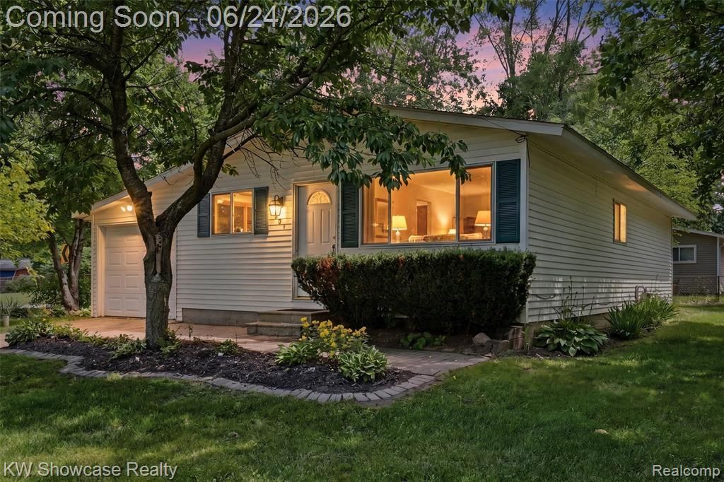 801 Farnsworth Road, White Lake Township, MI 48386 Main Photo