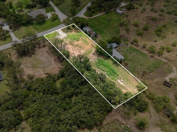 709 County Road 3355, Paradise, TX 76023