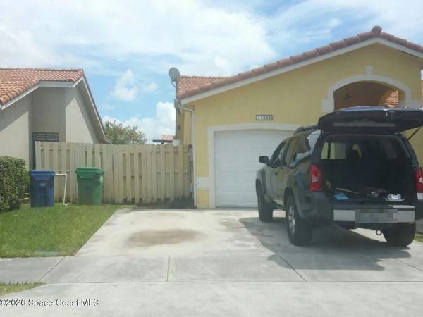14340 SW 23rd Lane , Miami, FL 33175