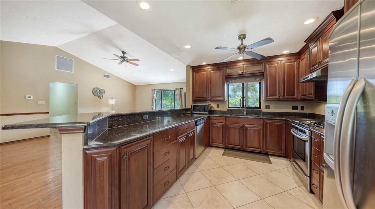 4842 Nutmeg Avenue, Sarasota, FL 34231 Photo