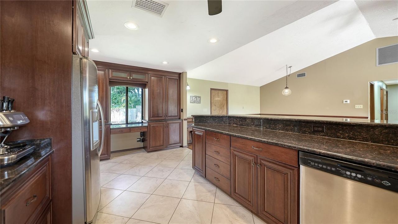 4842 Nutmeg Avenue, Sarasota, FL 34231 Photo
