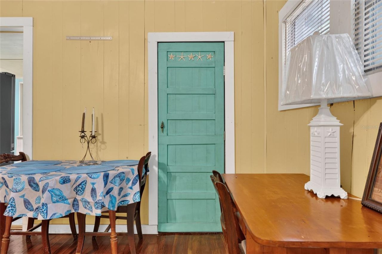 2 Alley A , Yankeetown, FL 34498 Photo