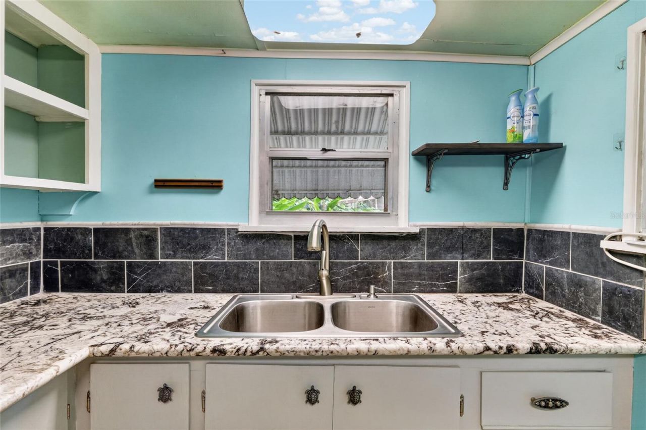 2 Alley A , Yankeetown, FL 34498 Photo