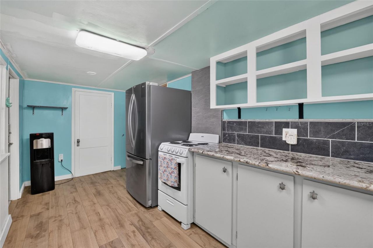 2 Alley A , Yankeetown, FL 34498 Photo