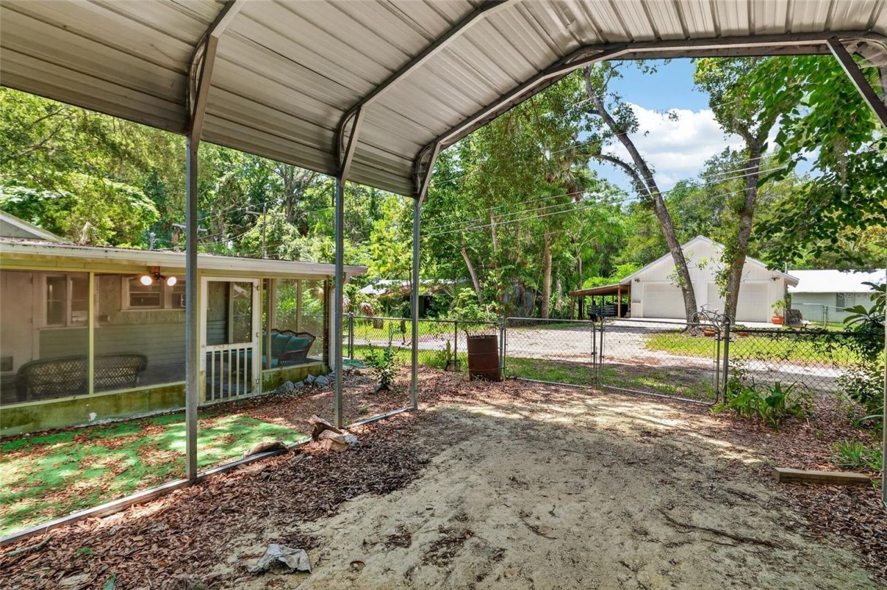 2 Alley A , Yankeetown, FL 34498 Photo