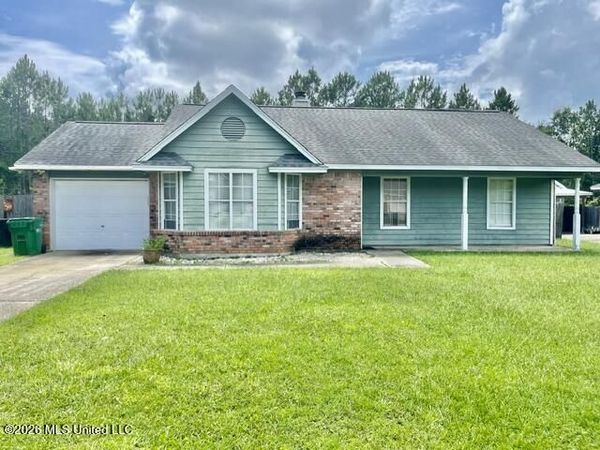 8016 Ridgecrest Circle, Biloxi, MS 39532
