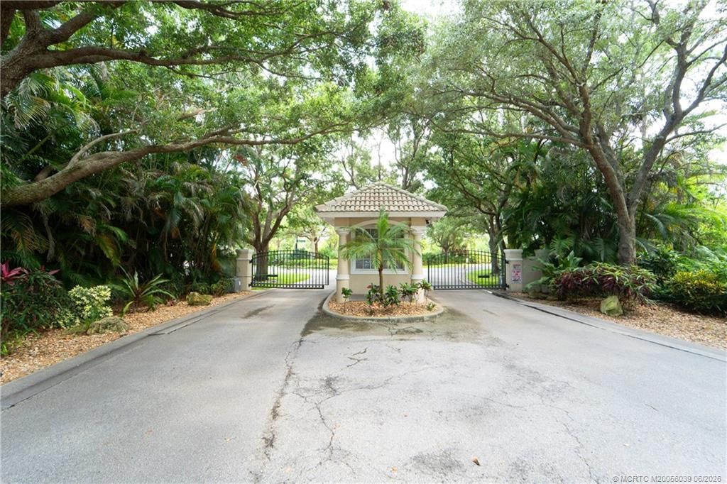 12440 SE Plandome Drive , Hobe Sound, FL 33455 Photo