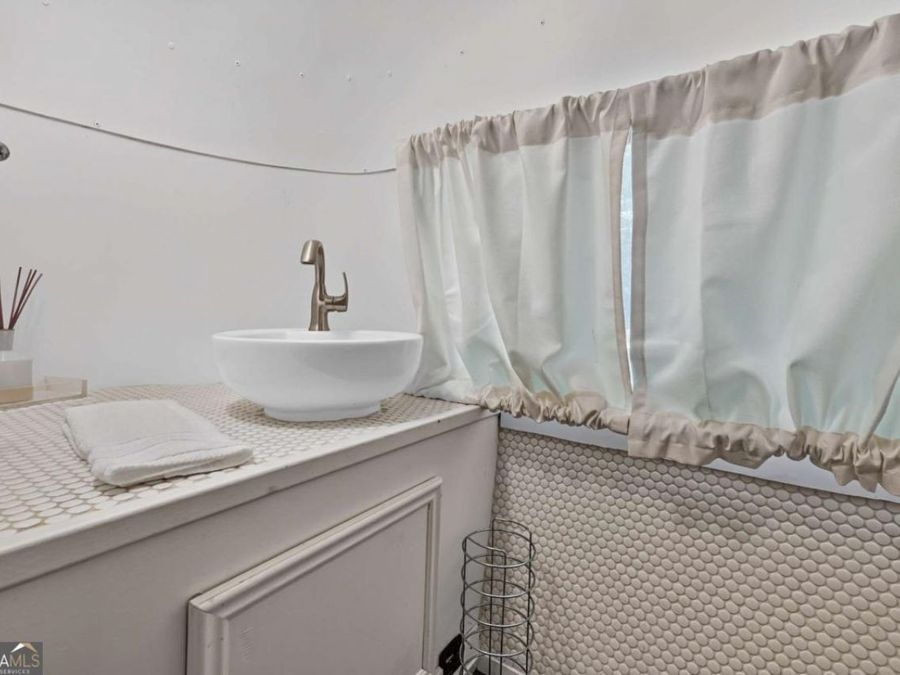 Property Image 77