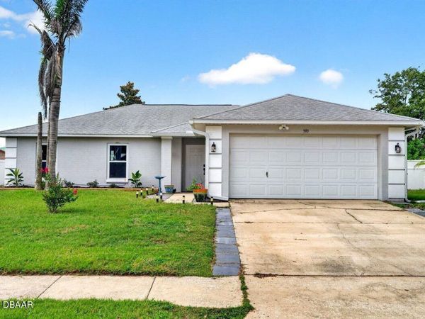 593 Clairmont Lane, South Daytona, FL 32119
