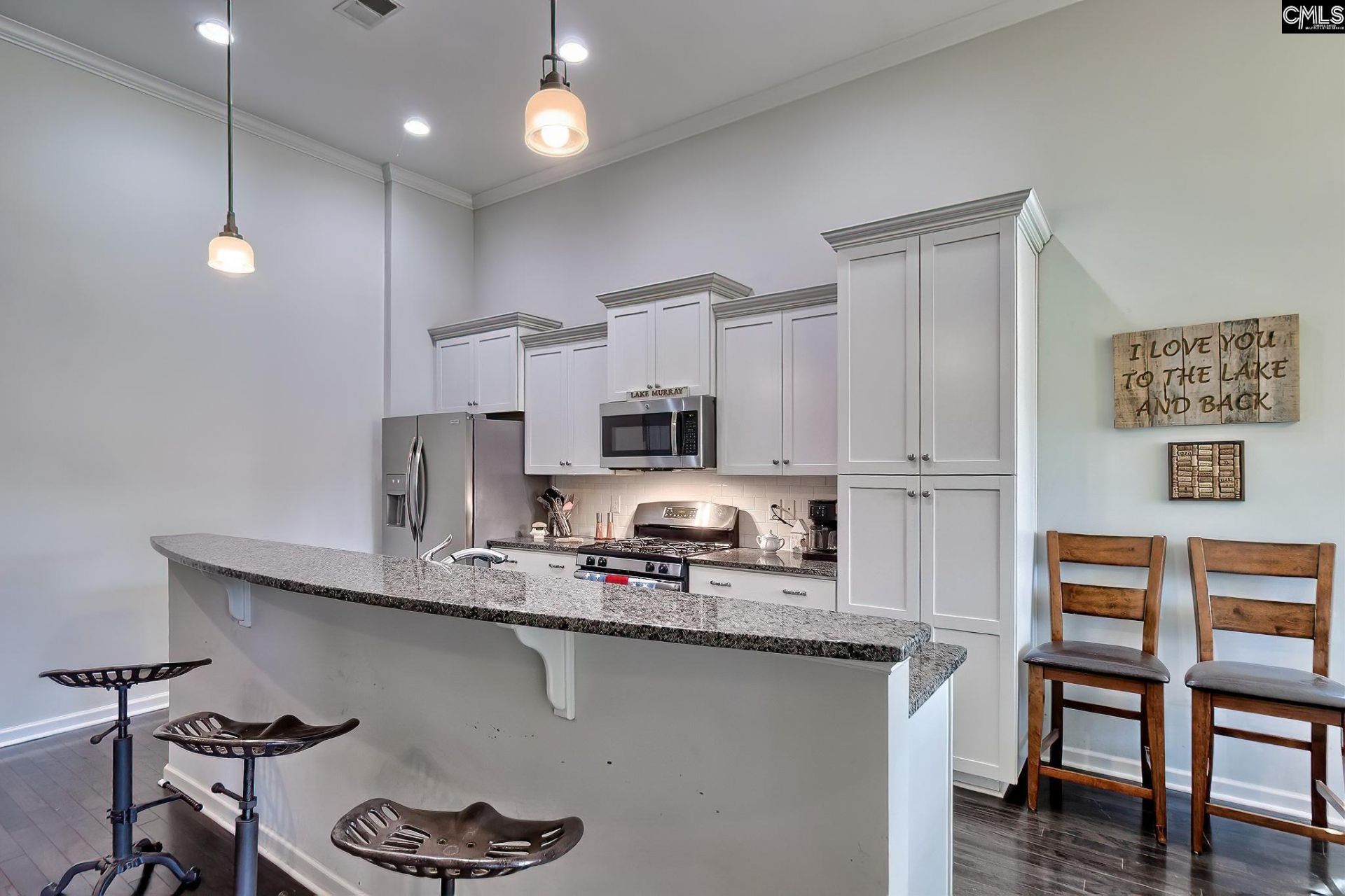 517 Verona Way Photo 13