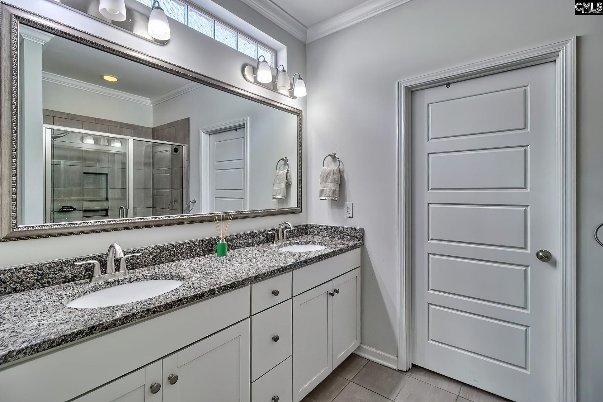 517 Verona Way Photo 23