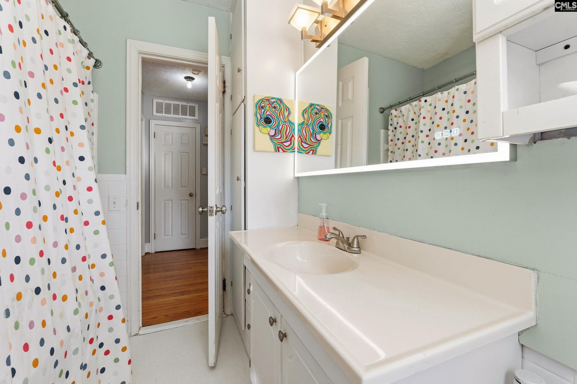 629 Byron Road  Photo 18