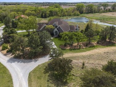 18727 Van Dorn Street, Lincoln, NE 68461