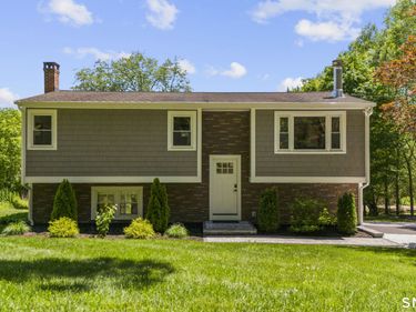 27 Town Farm , New Milford, CT 06776