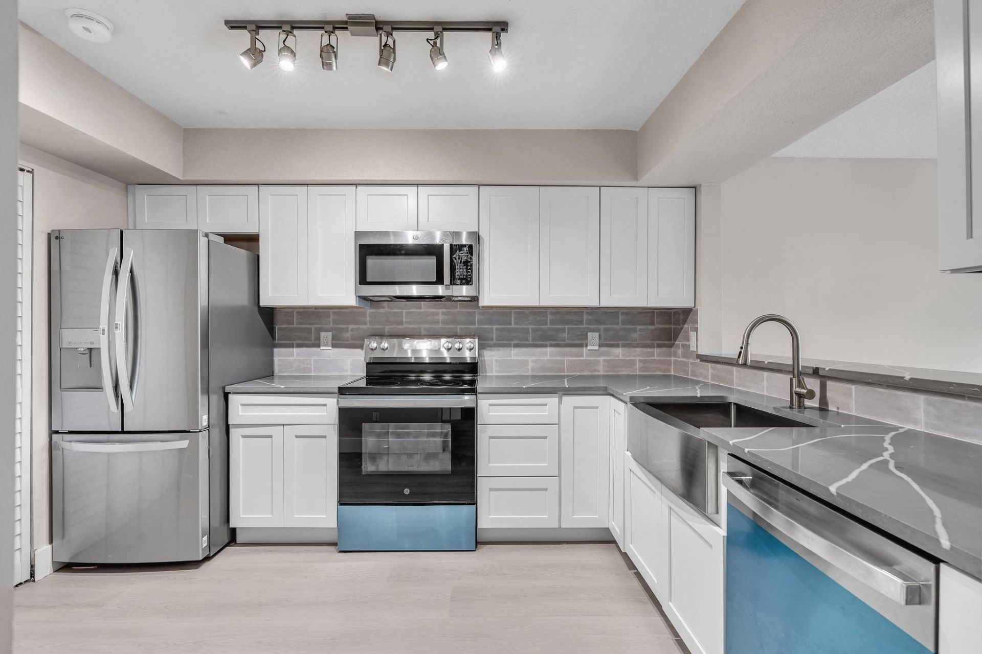 11569 Terra Bella Boulevard, Plantation, FL 33325 Photo