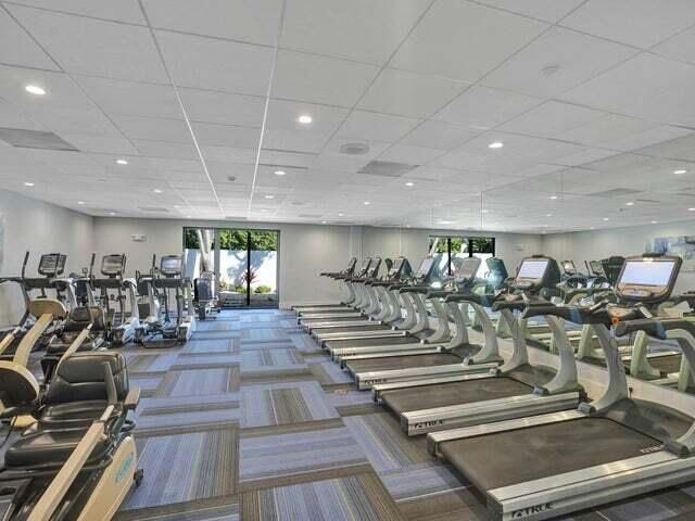 7301 Amberly Lane, Unit 402, Delray Beach, FL 33446 Photo