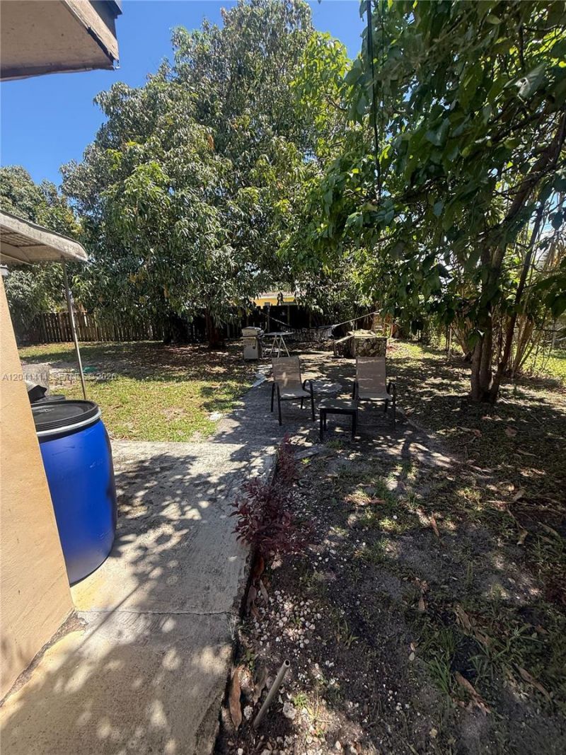 2600 NW 112th St , Unit 1, Miami, FL 33167 Photo