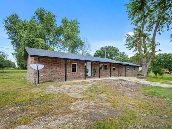 57128 S 690 , Colcord, OK 74338
