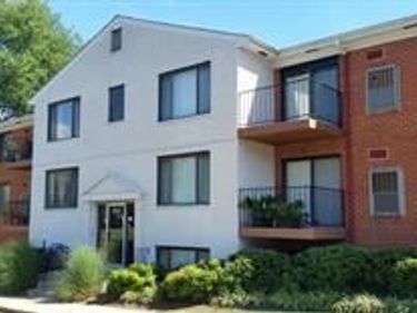 125 D SW CLUBHOUSE DRIVE SW, Unit 10, LEESBURG, VA 20175