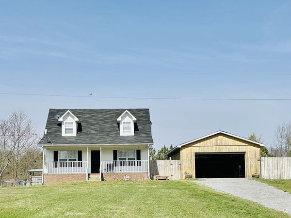 874 Delmont Church Rd , Cadiz, KY 42211