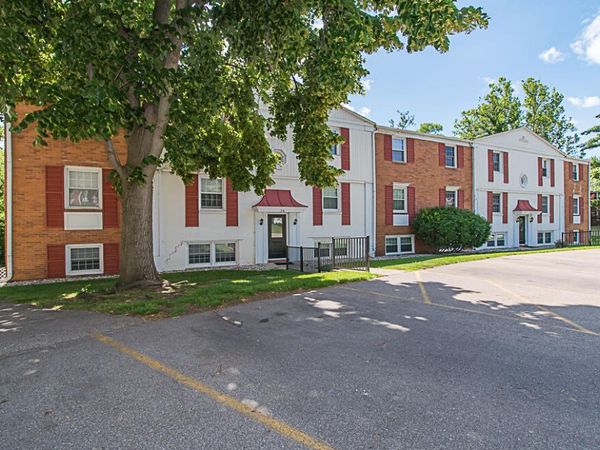 714 Garland Circle, Unit E, Kalamazoo, MI 49008
