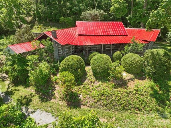8709 Hwy 226A Highway , Little Switzerland, NC 28749