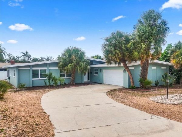 409 4TH AVENUE N, ST PETERSBURG, FL 33715