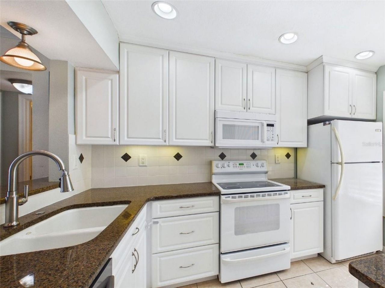 6335 Palma Del Mar Boulevard S, Unit 223, Saint Petersburg, FL 33715 Photo