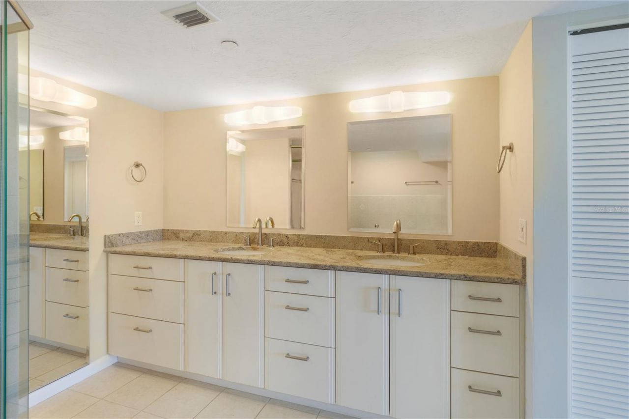 988 Blvd Of The Arts , Unit 1209, Sarasota, FL 34236 Photo