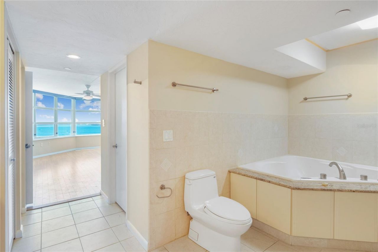 988 Blvd Of The Arts , Unit 1209, Sarasota, FL 34236 Photo