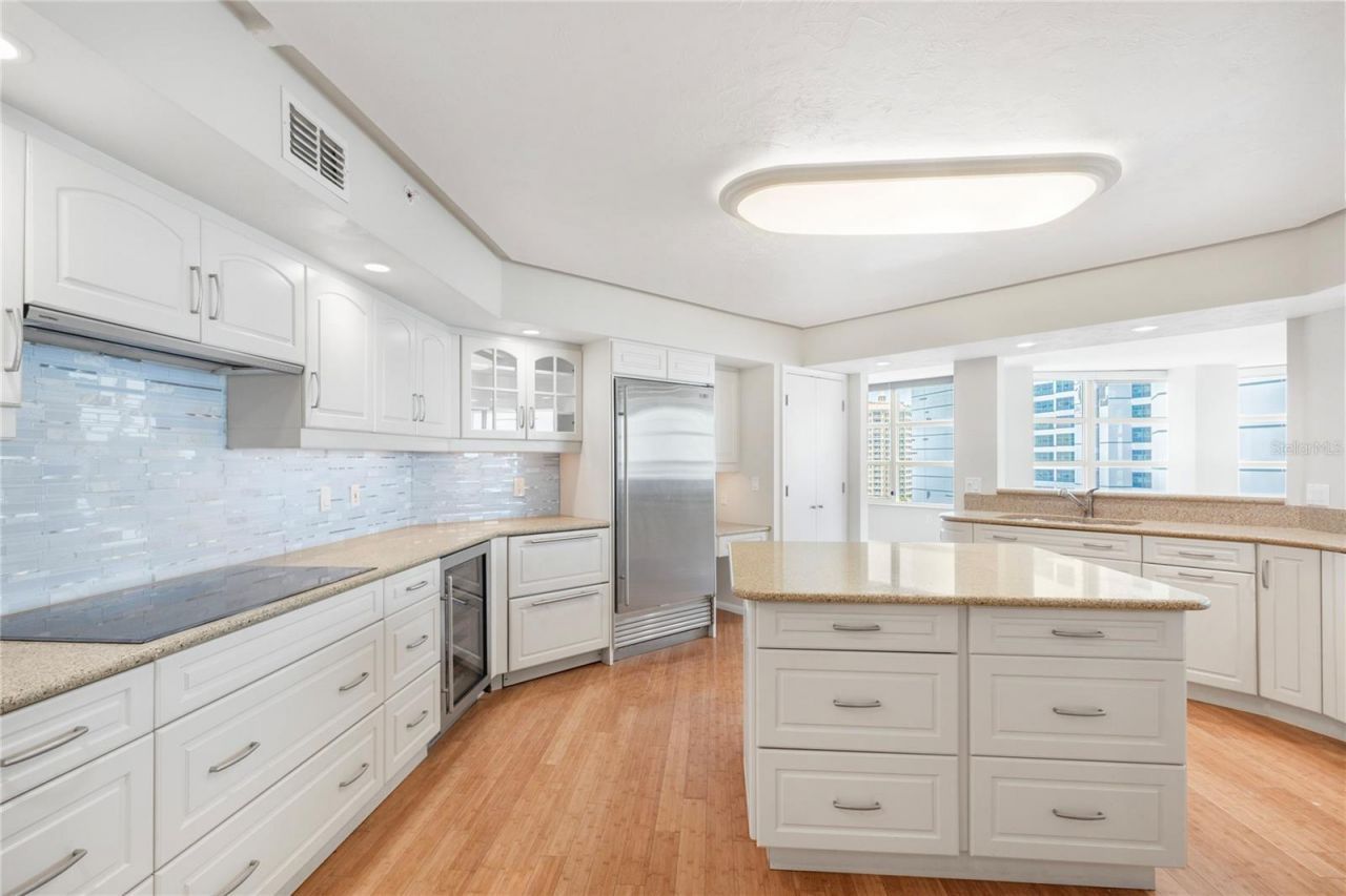 988 Blvd Of The Arts , Unit 1209, Sarasota, FL 34236 Photo
