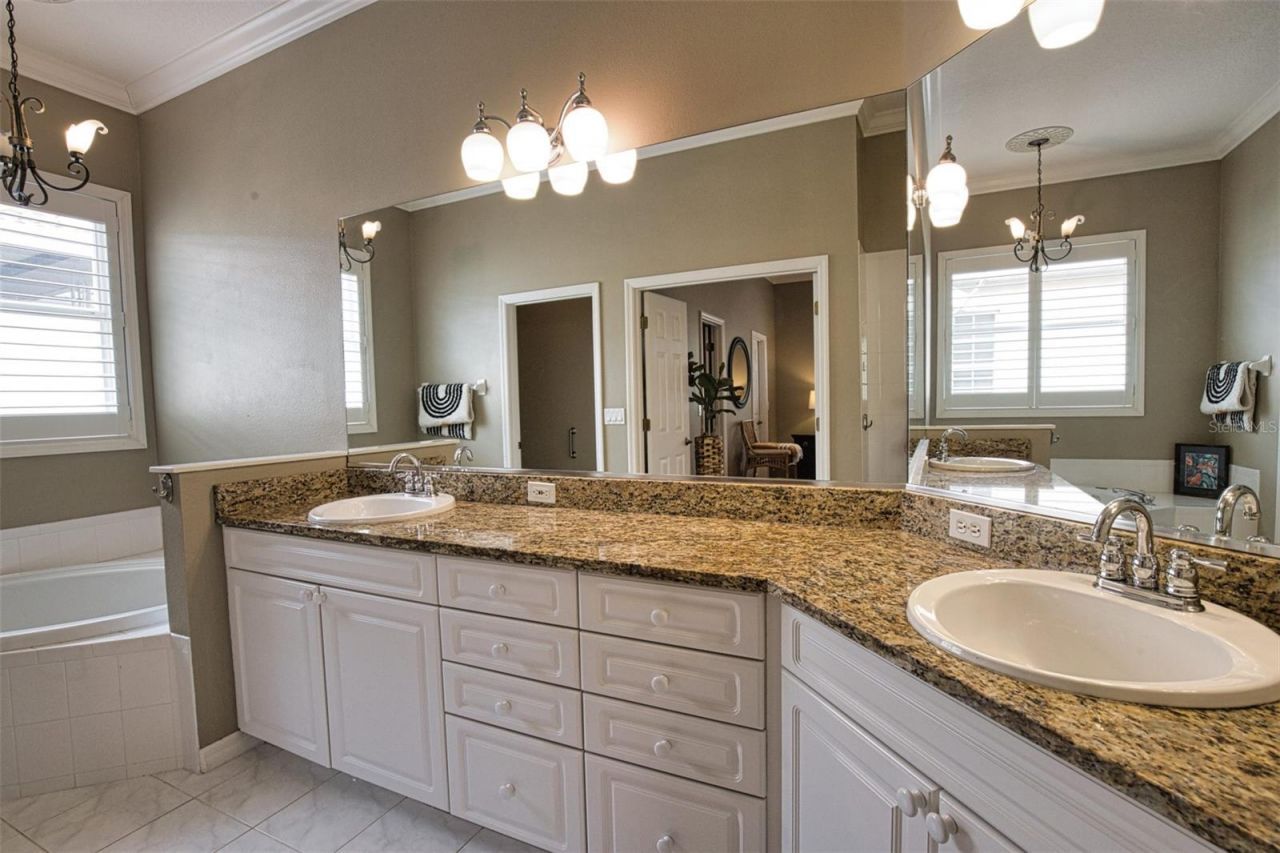 221 Rio Terra , Venice, FL 34285 Photo