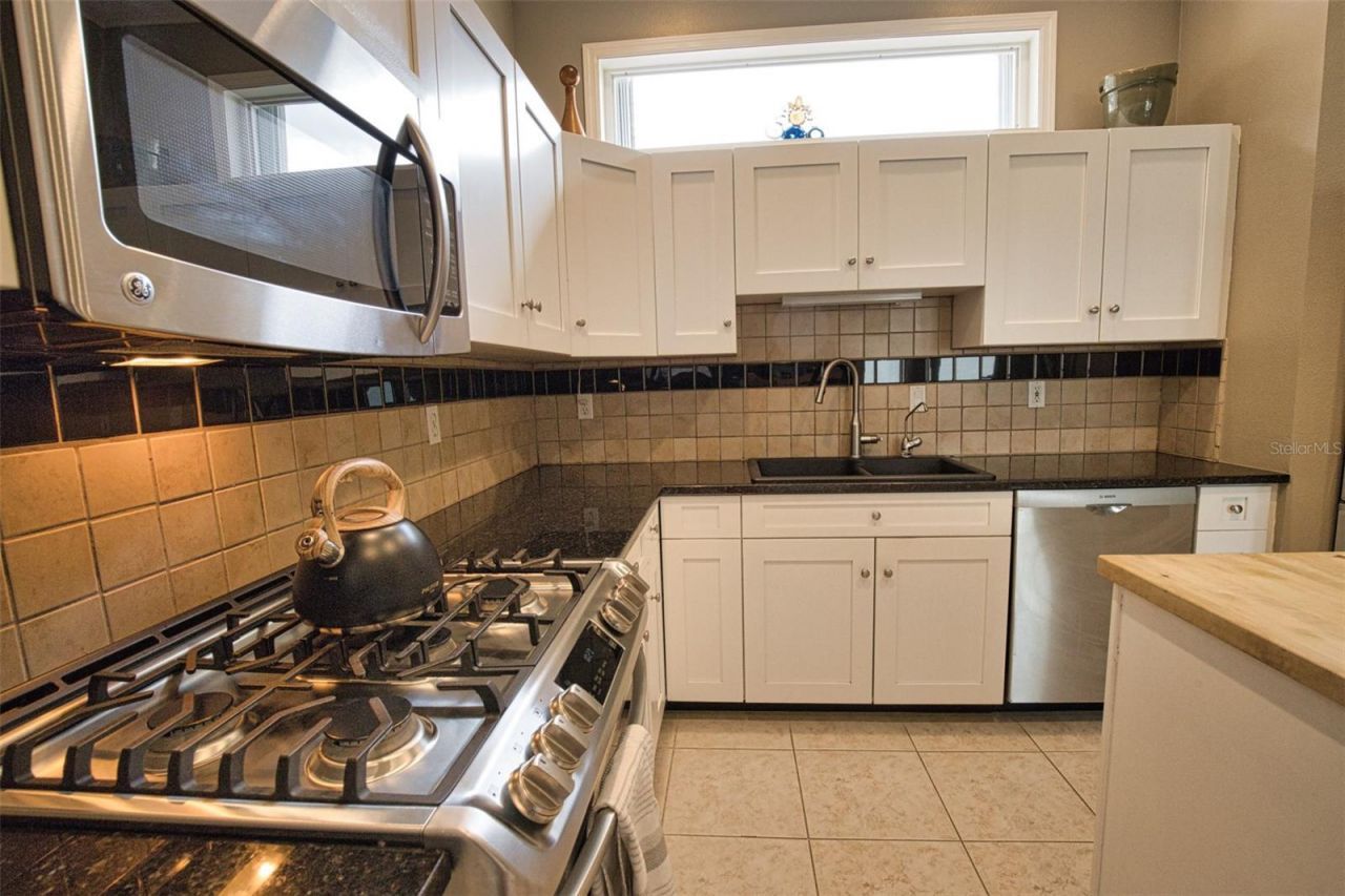 221 Rio Terra , Venice, FL 34285 Photo