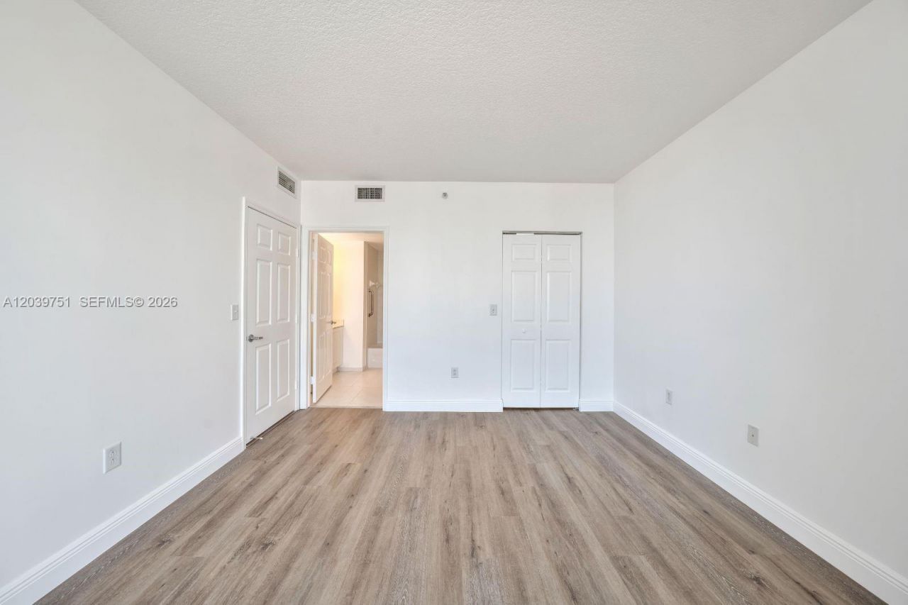 215 SW 42nd Ave , Unit 507, Miami, FL 33134 Photo