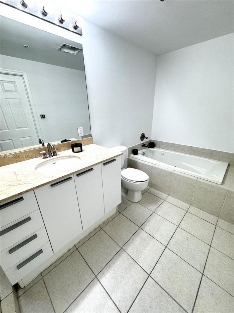 140 S Dixie Hwy , Unit 921, Hollywood, FL 33020 Photo
