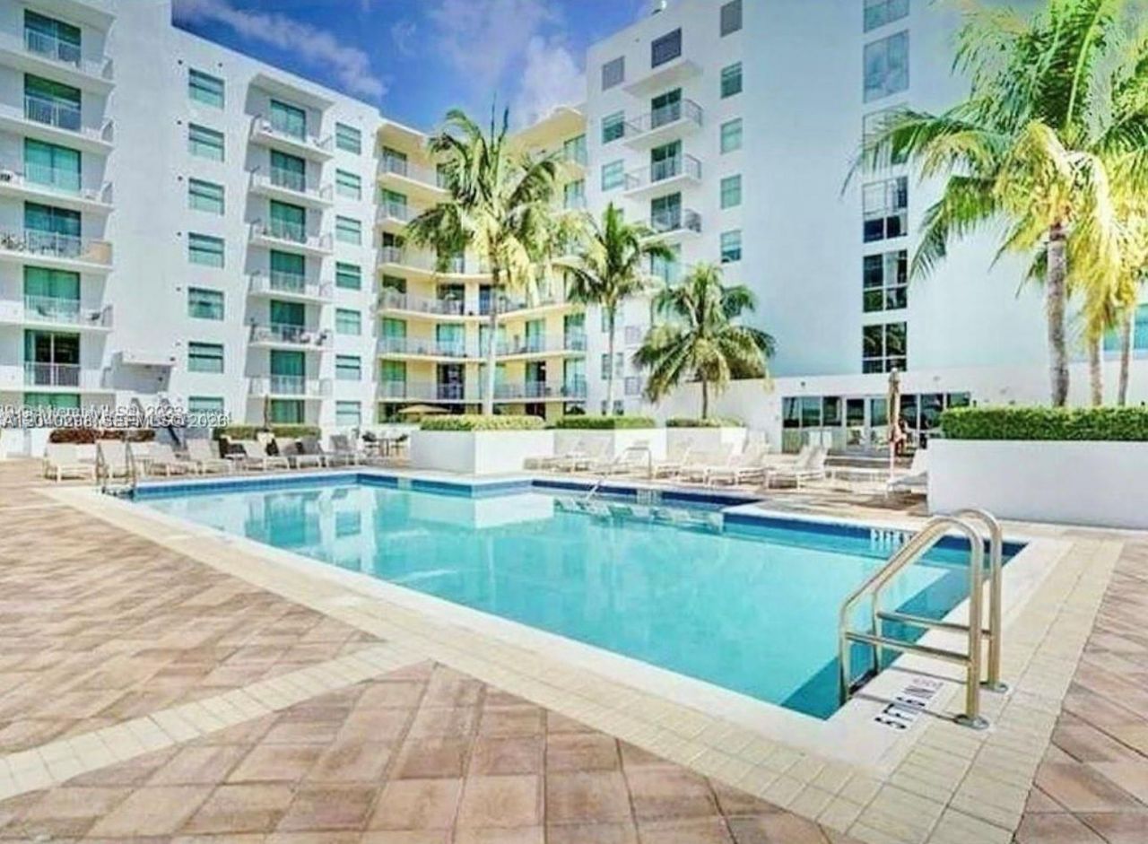 140 S Dixie Hwy , Unit 921, Hollywood, FL 33020 Photo
