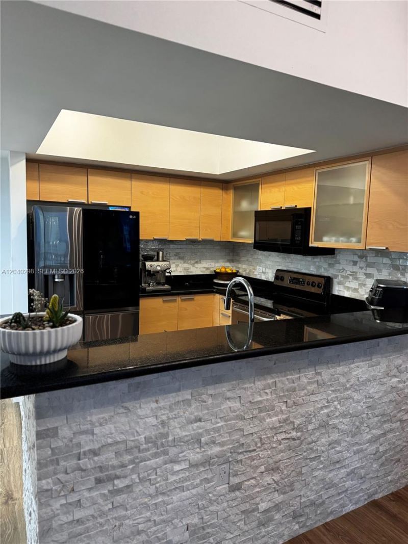 140 S Dixie Hwy , Unit 921, Hollywood, FL 33020 Photo