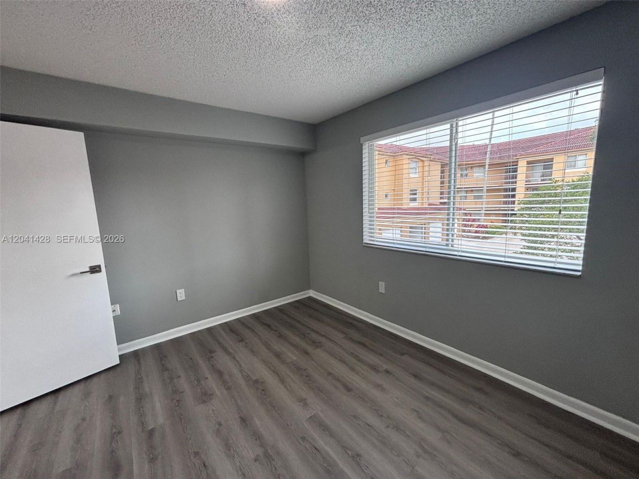 761 N Pine Island Rd, Unit 203, Plantation, FL 33324 Photo