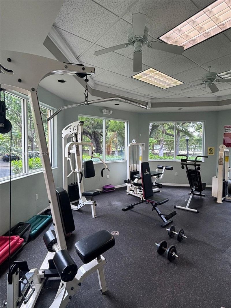 761 N Pine Island Rd, Unit 203, Plantation, FL 33324 Photo