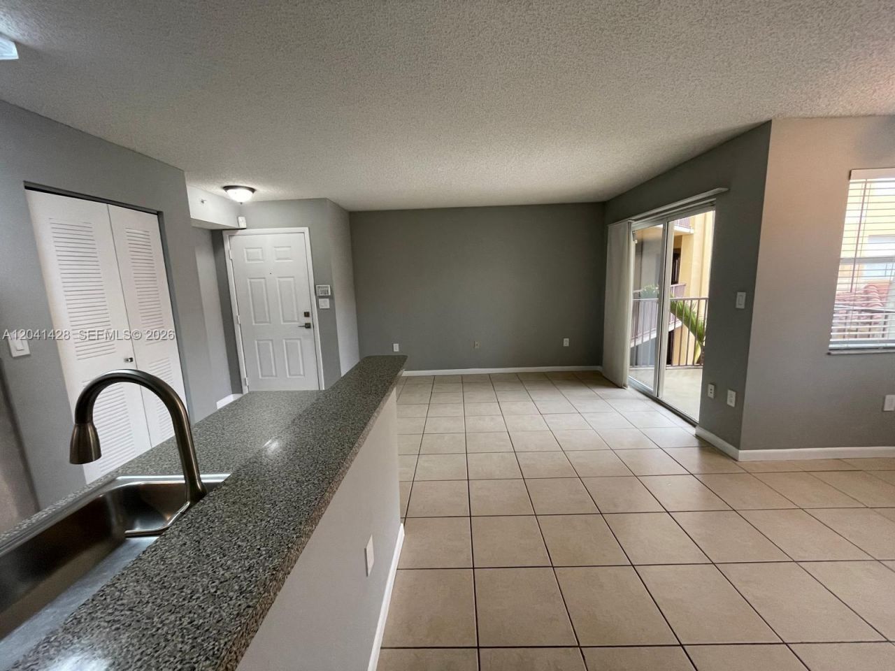 761 N Pine Island Rd, Unit 203, Plantation, FL 33324 Photo
