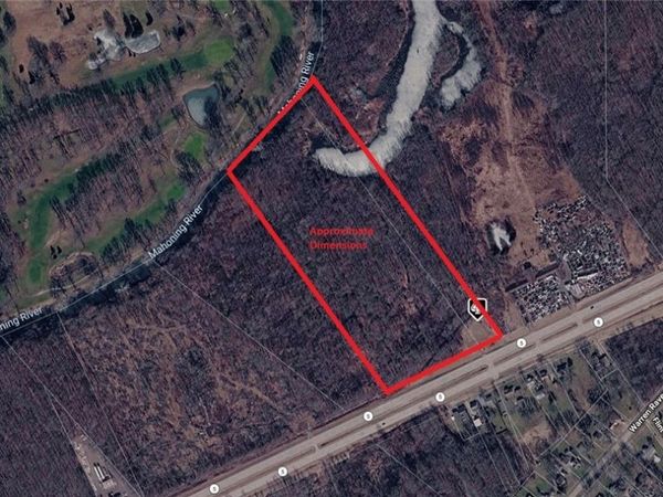 3512 State Route 5 , Newton Falls, OH 44444